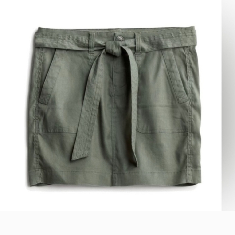 Liverpool- Tie-Front Skirt in Olive Green